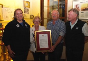 Burgemeestersbrief aan DICT geskenk